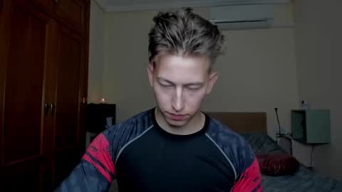 Snapshot of gym_alpha chatting on 5, 3, 2025 Oliver online show from 5, 3, 2025