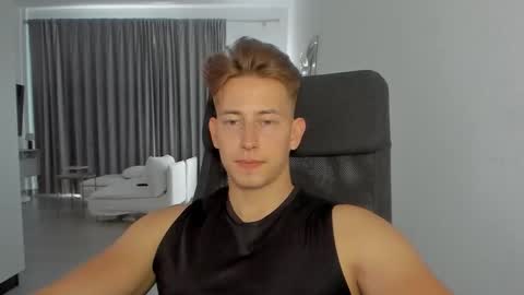 Snapshot of gym_alpha chatting on 10, 10, 2025 Oliver online show from 10, 10, 2025