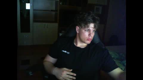 Snapshot of gymguy0505 chatting on 14, 2, 2026 gymguy0505 online show from 14, 2, 2026