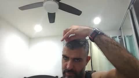 Snapshot of h0nest84 chatting on 15, 11, 2025 h0nest84 online show from 15, 11, 2025