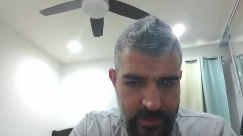 Snapshot of h0nest84 chatting on 20, 11, 2025 h0nest84 online show from 20, 11, 2025