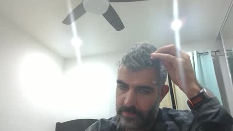 Snapshot of h0nest84 chatting on 21, 12, 2025 h0nest84 online show from 21, 12, 2025