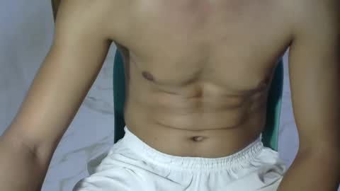 Snapshot of h0t2xh0ry chatting on 4, 12, 2024 Rue online show from 4, 12, 2024