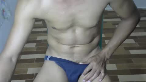 Snapshot of h0t2xh0ry chatting on 20, 12, 2024 Rue online show from 20, 12, 2024