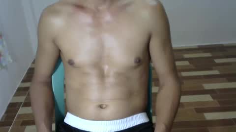 Snapshot of h0t2xh0ry chatting on 19, 1, 2025 Rue online show from 19, 1, 2025