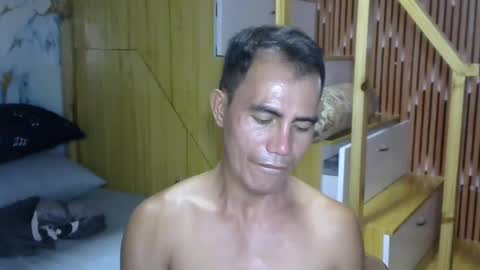 Snapshot of h0t2xh0ry chatting on 7, 2, 2026 Rue online show from 7, 2, 2026