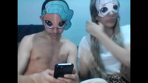 Snapshot of h0tcouple00 chatting on 10, 11, 2025 h0tcouple00 online show from 10, 11, 2025