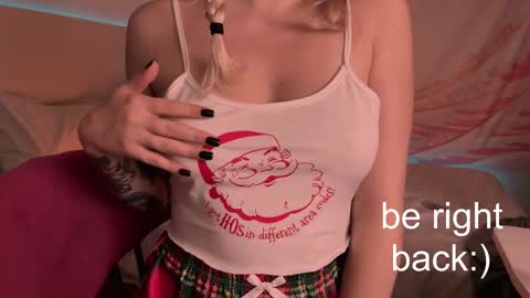 Lana online show from 15, 2, 2025