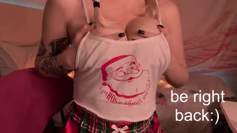 Lana online show from 26, 2, 2025