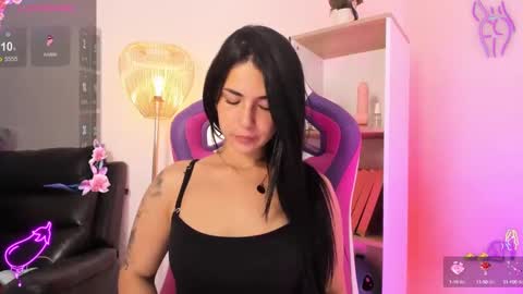 Snapshot of hadid_jimenez chatting on 29, 9, 2025 Hadid online show from 29, 9, 2025