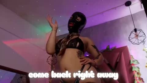 Haely online show from 17, 10, 2025