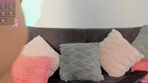 Hailee online show from 12, 12, 2024