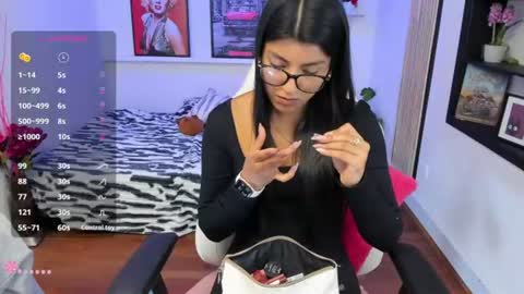 Snapshot of hailey_adams chatting on 28, 7, 2026 Hailey online show from 28, 7, 2026