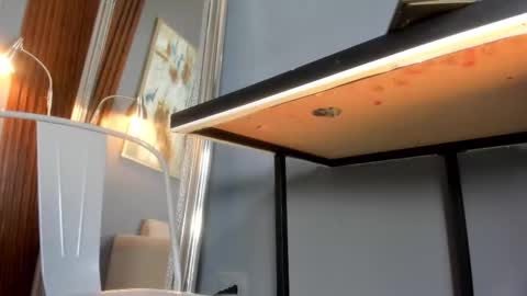 Snapshot of hailey_blus chatting on 5, 2, 2026 Hailey online show from 5, 2, 2026