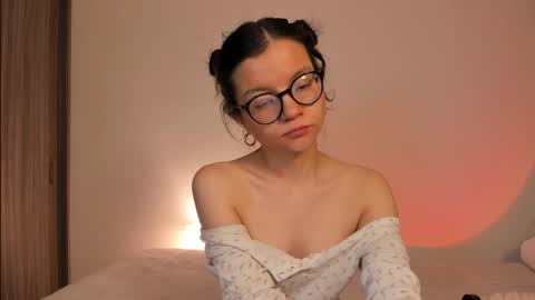 Hailey online show from 20, 12, 2024