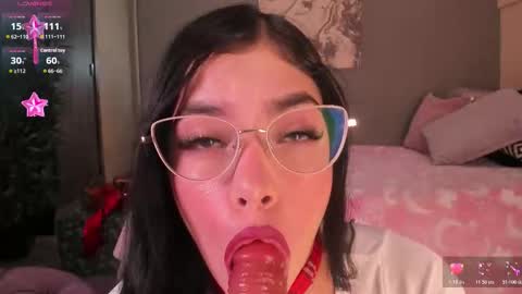 laura online show from 19, 12, 2025