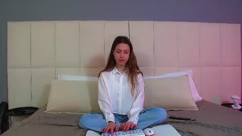 Hailey online show from 28, 6, 2026