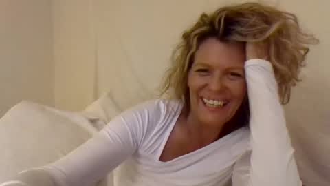 Hailey online show from 11, 1, 2025