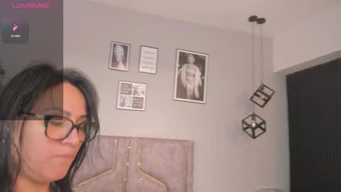 haileystonei online show from 14, 1, 2026