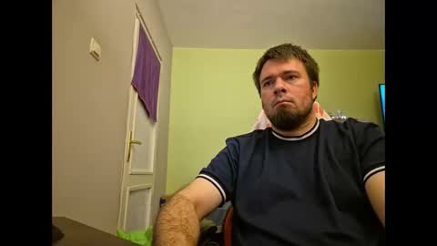 Snapshot of hairy_guy007 chatting on 1, 12, 2024 hairy_guy007 online show from 1, 12, 2024