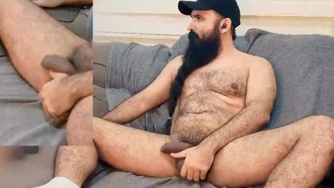 Hairy Beard Smoker online show from 4, 5, 2026