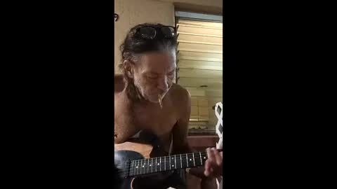 hairybusheatmycreams online show from 20, 4, 2026