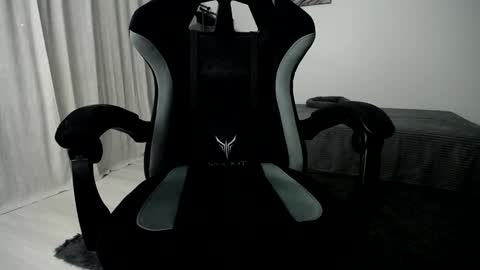 Snapshot of hairycuss chatting on 25, 1, 2025 Adam online show from 25, 1, 2025