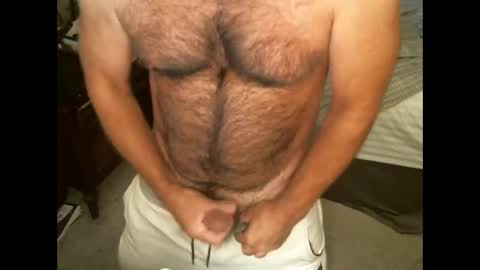 Snapshot of hairypecsguy chatting on 26, 10, 2025 Hairy pecs online show from 26, 10, 2025