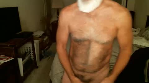 Hairy pecs online show from 26, 4, 2026