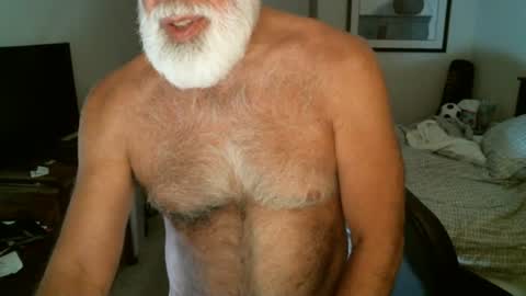 Hairy pecs online show from 3, 7, 2026