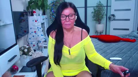 Monika online show from 9, 1, 2025