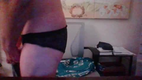 Snapshot of hairypussylover089 chatting on 3, 10, 2025 hairypussylover089 online show from 3, 10, 2025