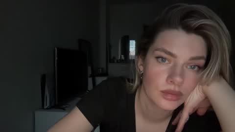 haley_rune online show from 3, 2, 2025