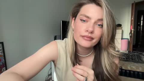 haley_rune online show from 4, 2, 2025