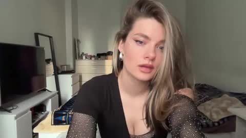 haley_rune online show from 5, 2, 2025