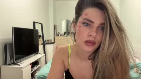 haley_rune online show from 14, 2, 2025