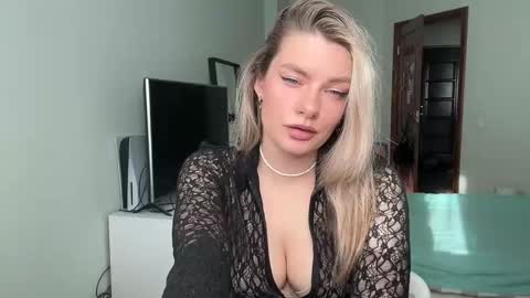 haley_rune online show from 20, 2, 2025