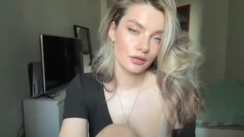 haley_rune online show from 21, 2, 2025