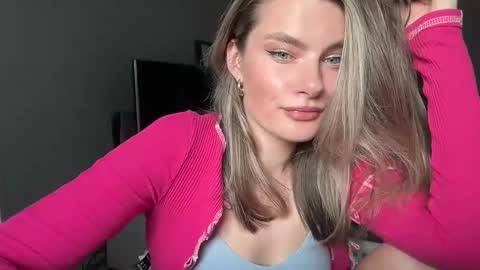 haley_rune online show from 26, 2, 2025