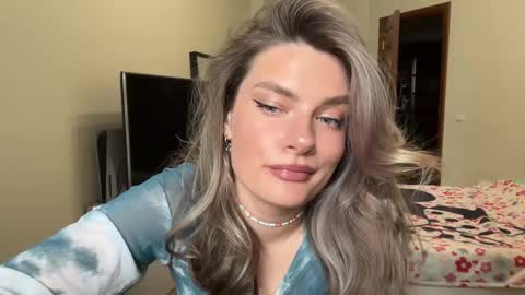 haley_rune online show from 27, 2, 2025