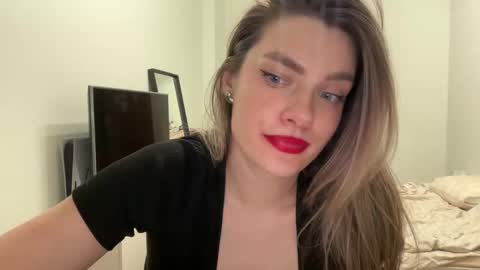 haley_rune online show from 9, 3, 2025