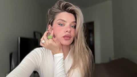 haley_rune online show from 21, 9, 2025