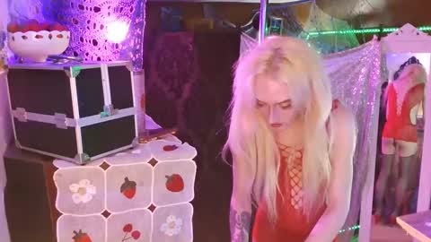 Snapshot of halovalentine chatting on 9, 1, 2025 halovalentine online show from 9, 1, 2025