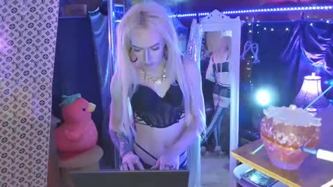 Snapshot of halovalentine chatting on 25, 2, 2025 halovalentine online show from 25, 2, 2025