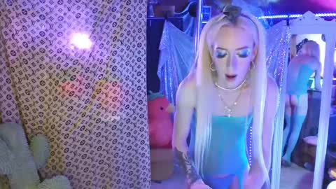 Snapshot of halovalentine chatting on 9, 3, 2025 halovalentine online show from 9, 3, 2025