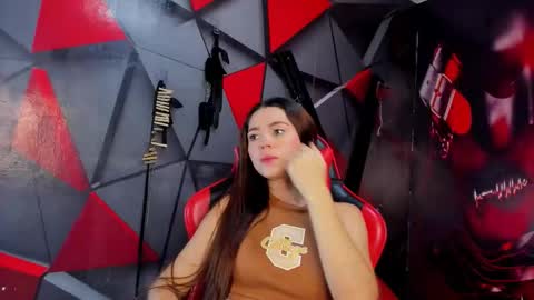 Hana and Zeta online show from 10, 11, 2025