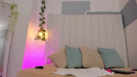 hanah_gray online show from 3, 7, 2026