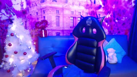 Snapshot of hanaku_8 chatting on 14, 12, 2024 Hanaku online show from 14, 12, 2024