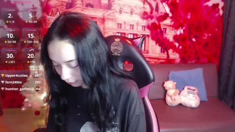 Snapshot of hanaku_8 chatting on 20, 12, 2024 Hanaku online show from 20, 12, 2024