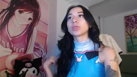 Snapshot of hanaku_8 chatting on 25, 11, 2025 Hanaku online show from 25, 11, 2025